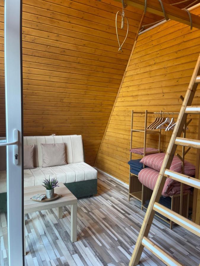 Cabane A-Frame Svinita Eksteriør billede