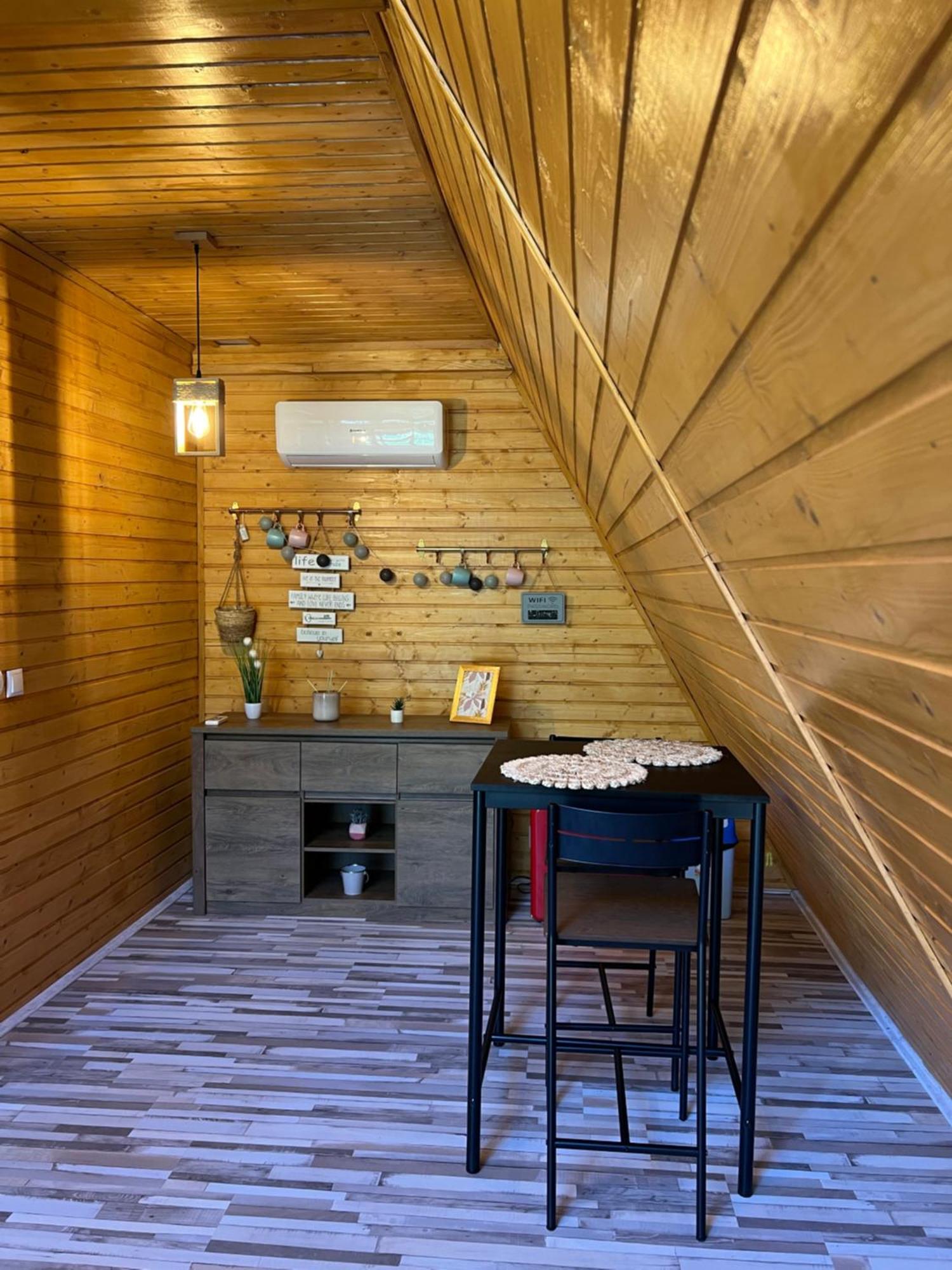Cabane A-Frame Svinita Eksteriør billede