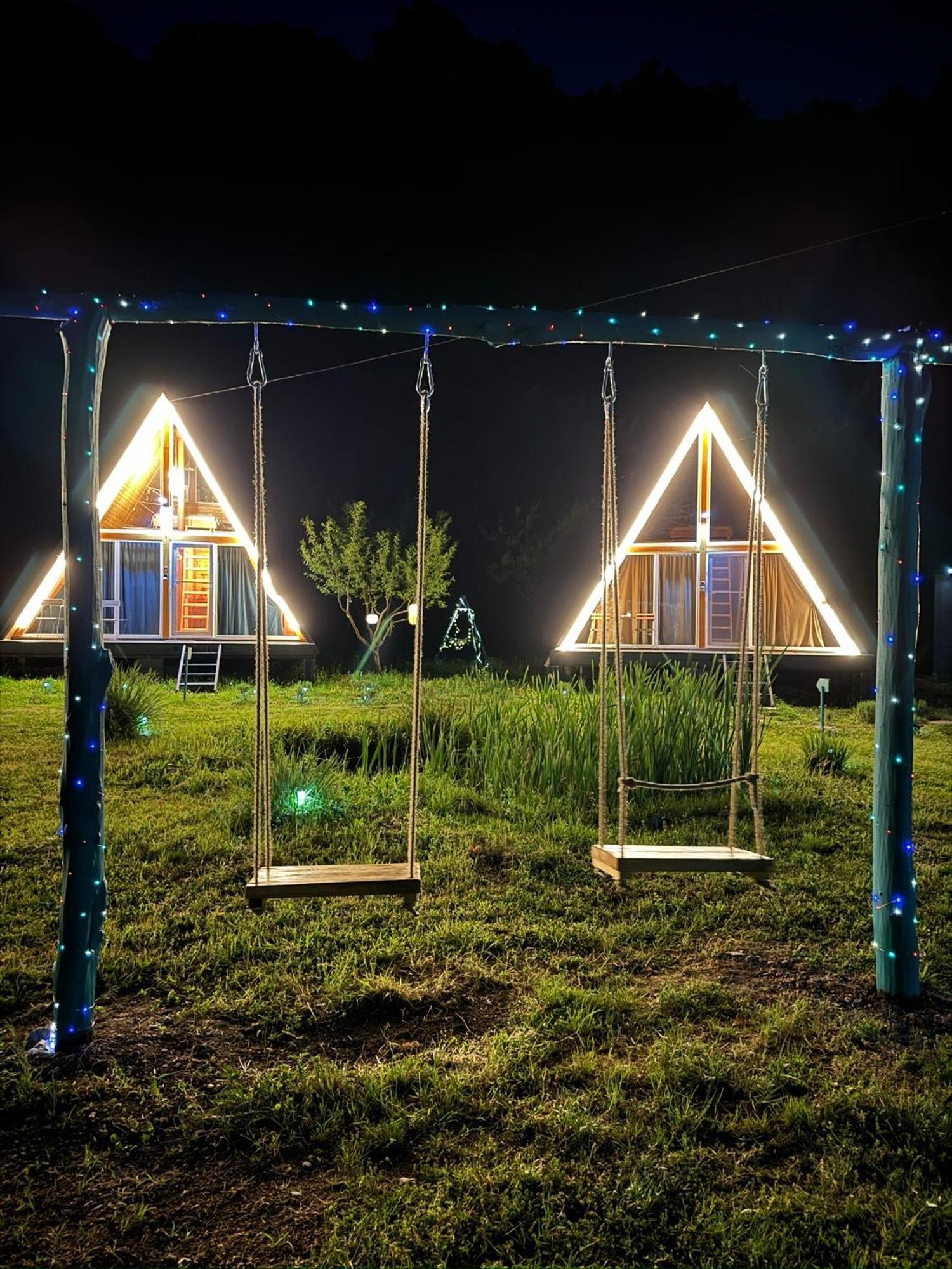 Cabane A-Frame Svinita Eksteriør billede
