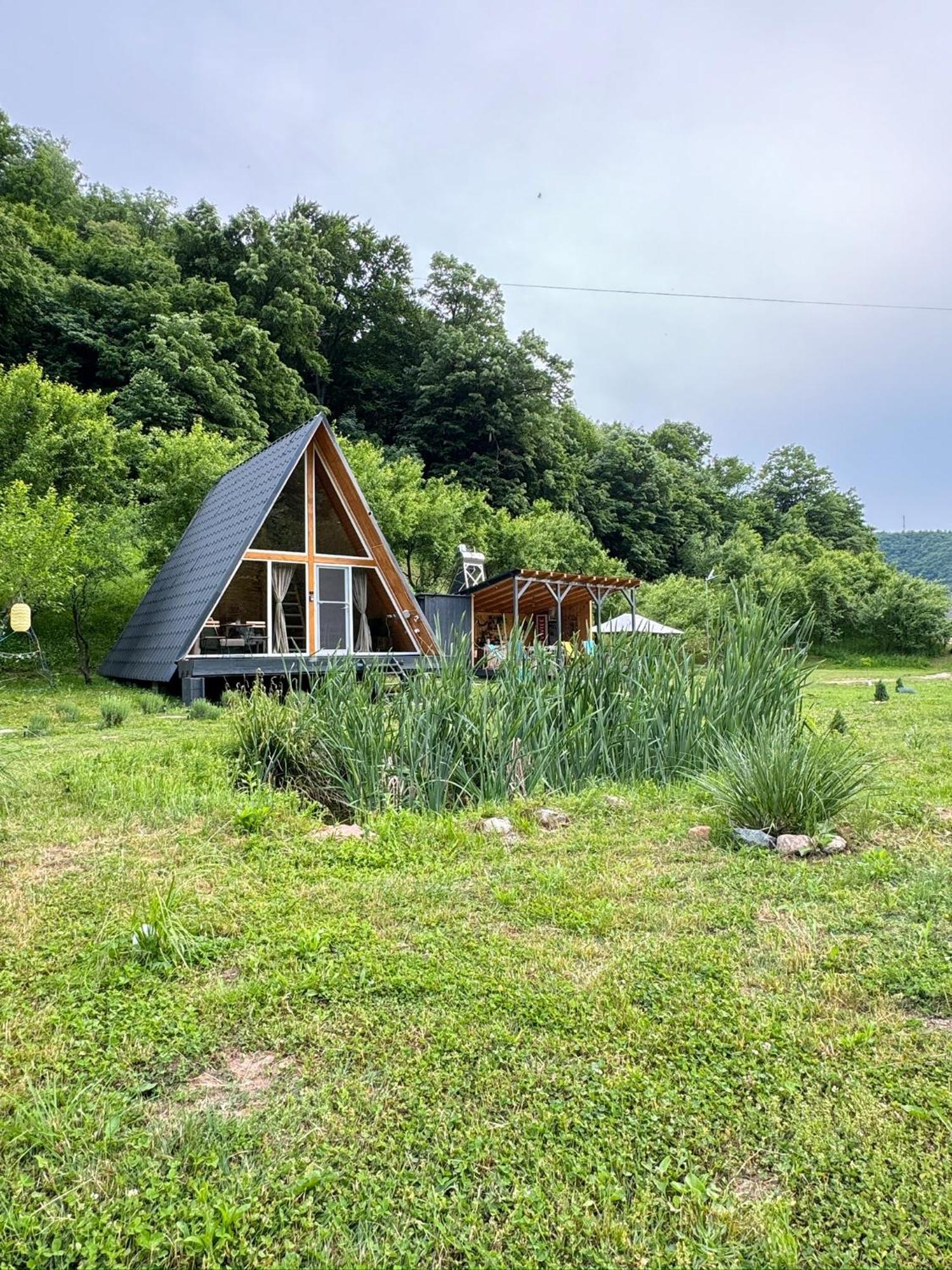 Cabane A-Frame Svinita Eksteriør billede