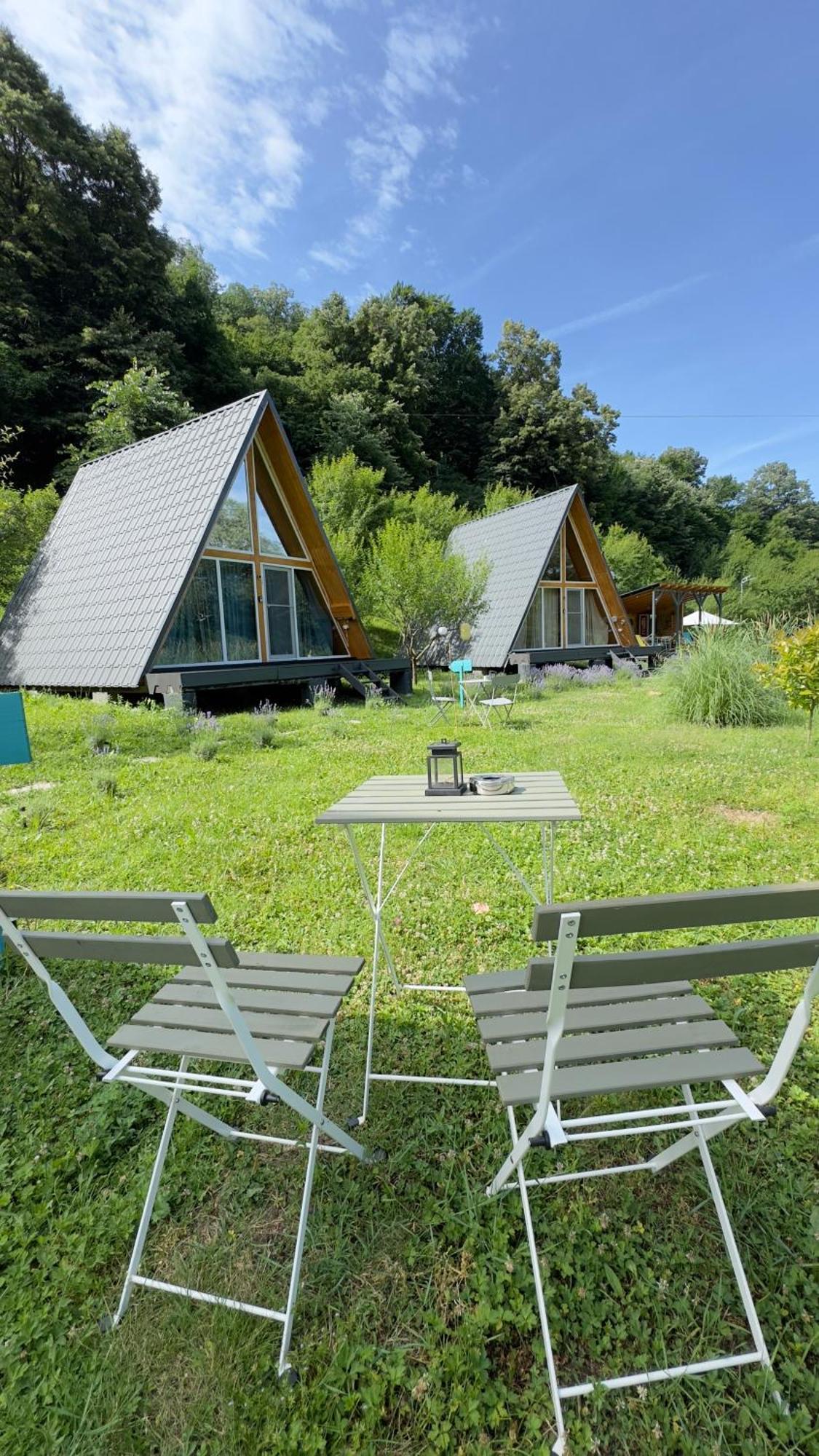Cabane A-Frame Svinita Eksteriør billede