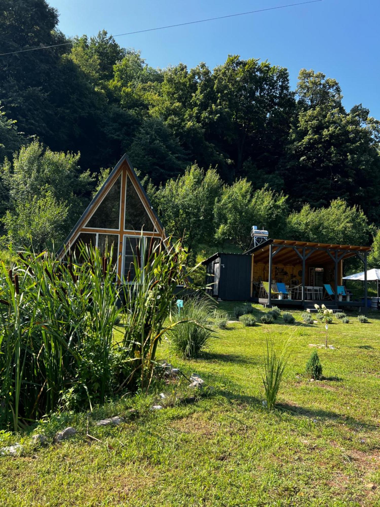 Cabane A-Frame Svinita Eksteriør billede