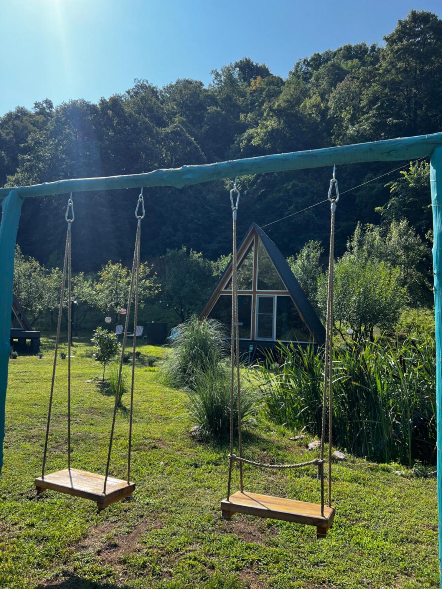 Cabane A-Frame Svinita Eksteriør billede